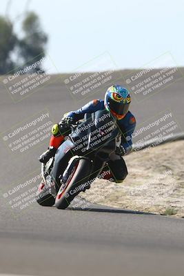 media/Nov-02-2025-Lets Ride (Sun) [[f7a3caa734]]/B Group/1220pm (Turn 2 Outside)/